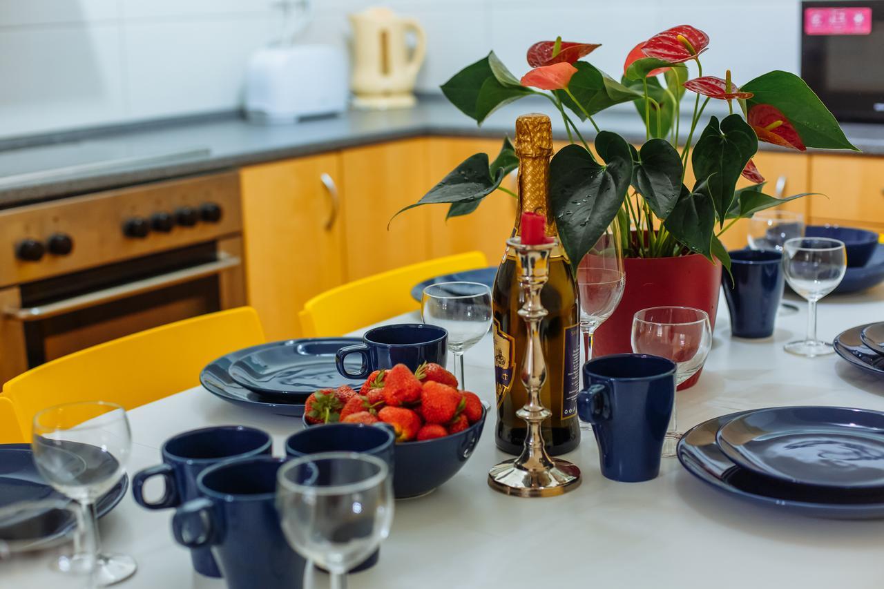 Beautiful Apartment In Central Residence براغ المظهر الخارجي الصورة